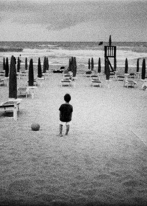 Wystawa fotografii – La spiaggia – Marcin Sojka Wystawa fotografii – La spiaggia – Marcin Sojka